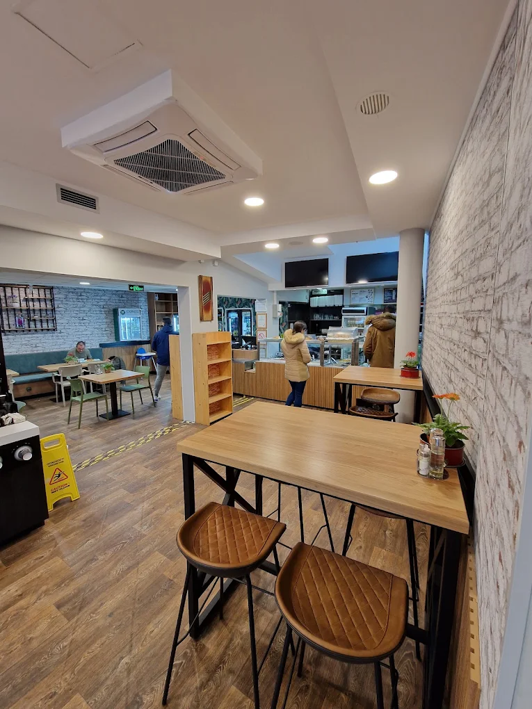 Express Restoran — fotografija 3